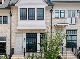 6833 Crescendo Ct, Atlanta, GA 30328