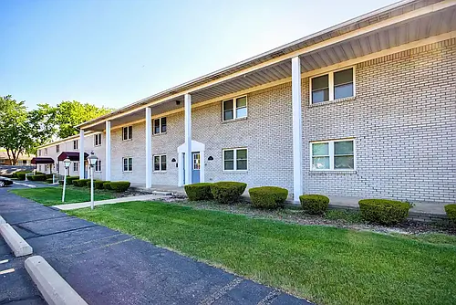 Fairfield Arms Apartments Photo 1