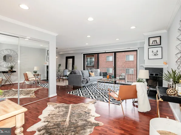 4360 Cherry Hill Rd APT 202, Arlington, VA 22207