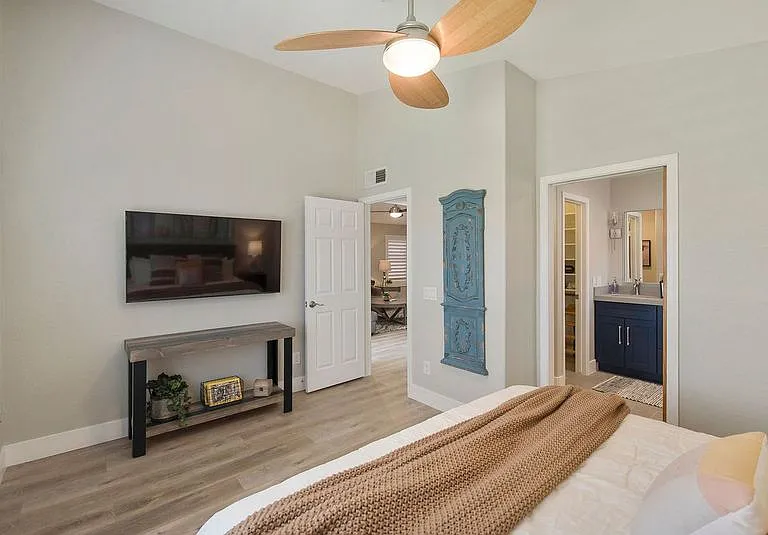 8969 E Aster Dr — Photo 10