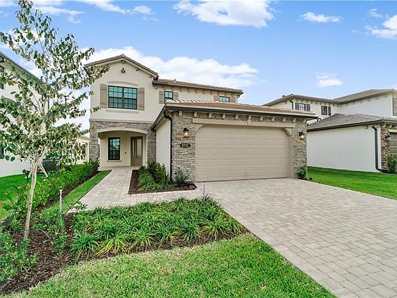 4th image of 8755 Grand Prix Ln