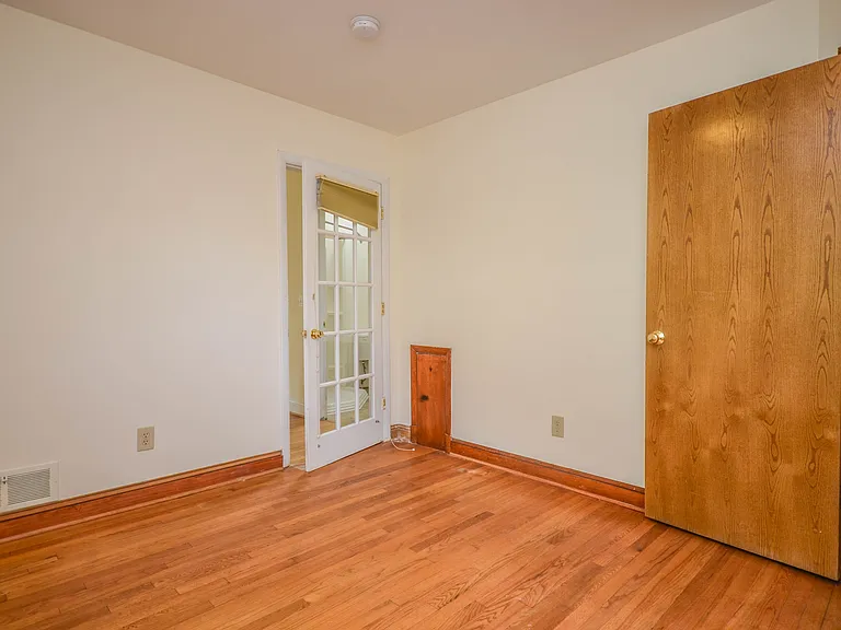 2034 Glen Ross Rd — Photo 18