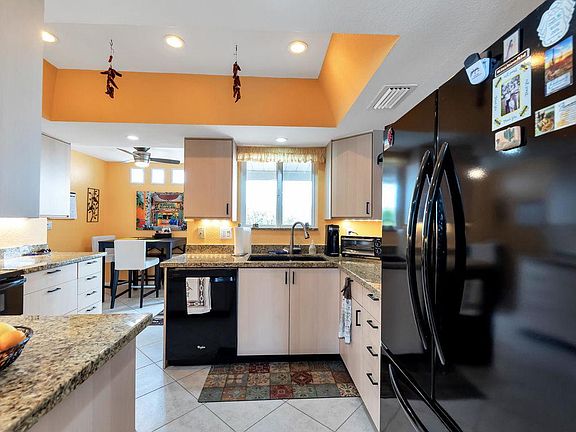 4th image of 436 Leisure World