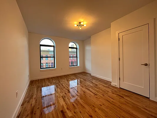 Rented by Abba Realty Associates INC | media 40