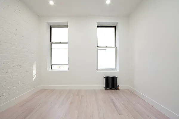 Rented by R New York | media 1