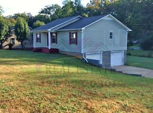 100 Falling Leaf Cir NE, Cleveland, TN 37312