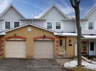 1214 Kirstie Ct #61, Oakville, ON L6H 5C8