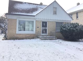4625 W Capitol Dr, Milwaukee, WI 53216