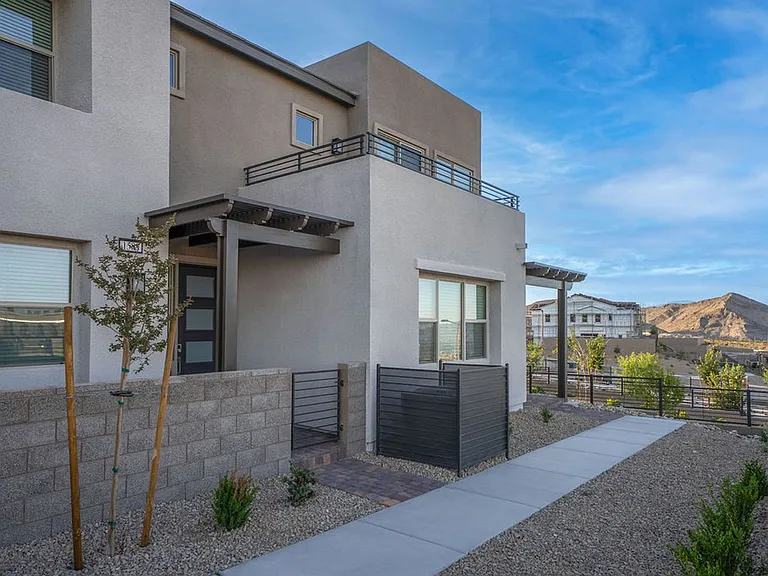 1588 Hopeful Lark Ln — Photo 1