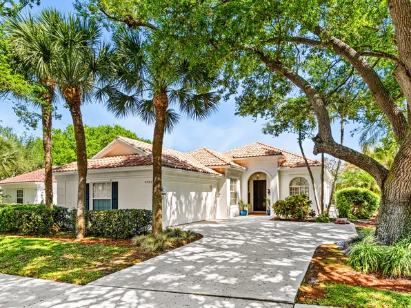 4983 Garden Dr, Delray Beach, FL 33445