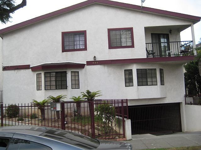 1st image of 239 W Olive St APT 1