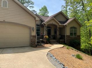 31 Channel Ln, Salem, SC 29676