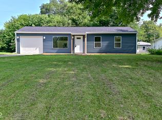 34 Sunset Manor Dr, Mooresville, IN