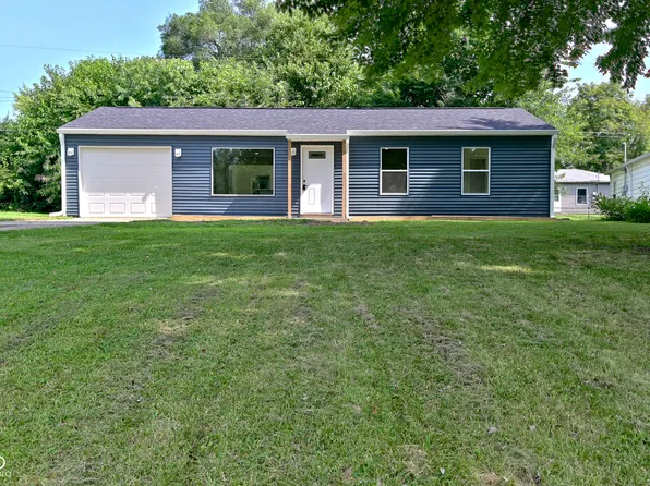 34 Sunset Manor Dr, Mooresville, IN 46158