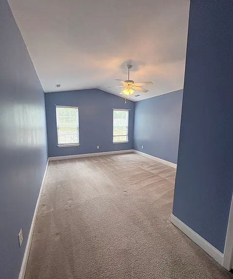 5218 Minnesota Dr — Photo 13