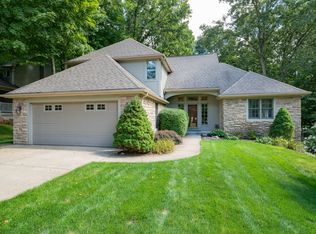 4513 Forest Creek Dr, Kalamazoo, MI 49009