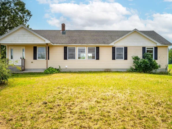 16 William Knight Road, Windham, ME 04062