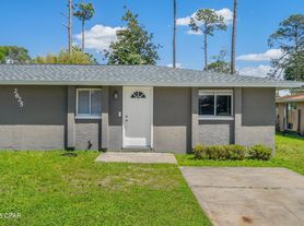 2625 Beech St, Panama City, FL