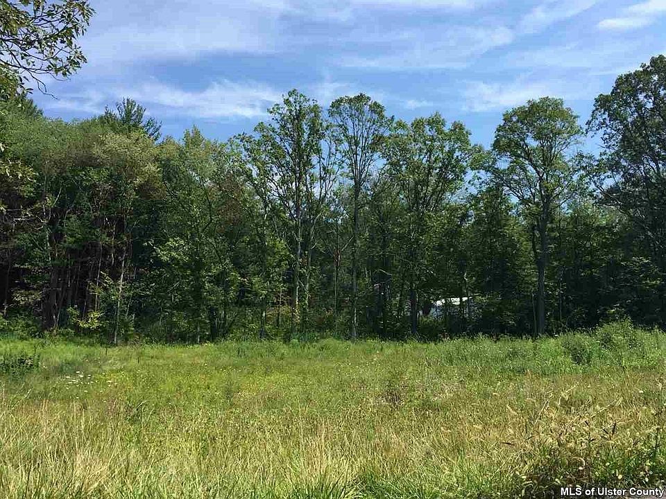 1st image of 16 Anna Ln