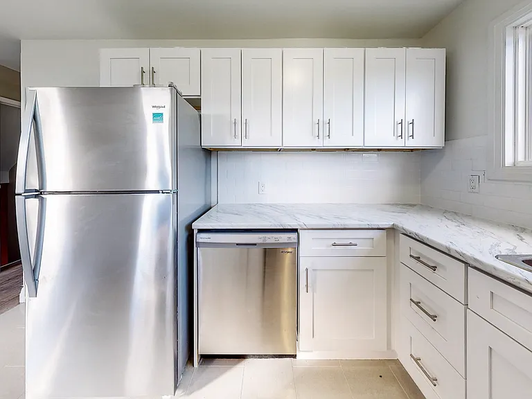 440 Cumberland St — Photo 15