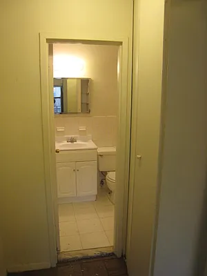 Rented by City Connections Realty | media 1