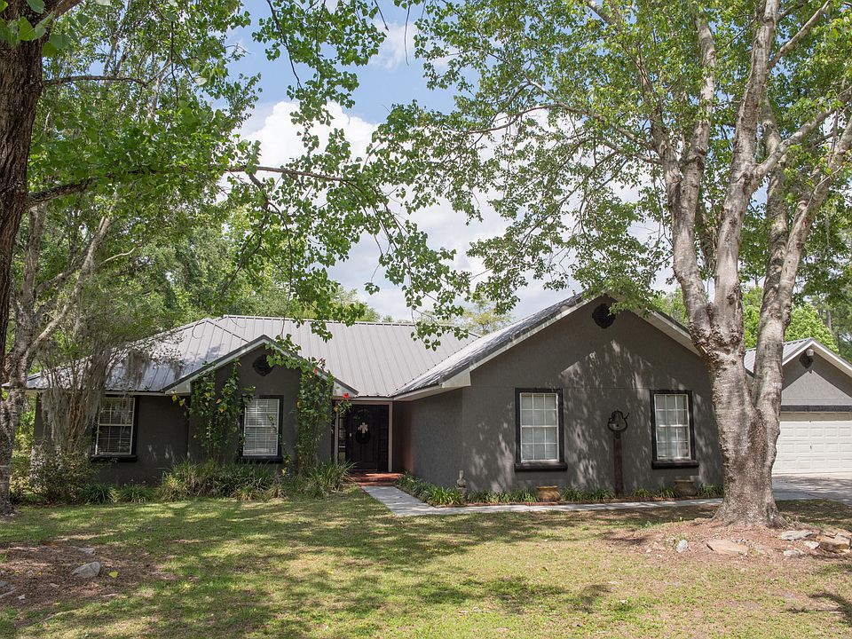 1st image of 7770 Wyndwood Dr