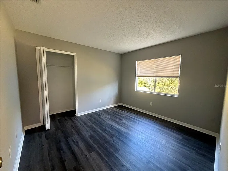 11701 Brenford Crest Dr — Photo 9