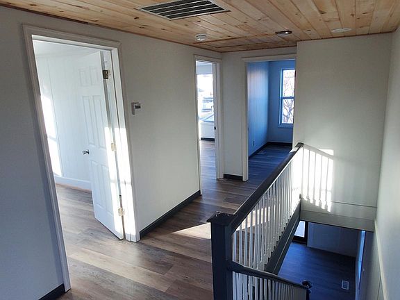 2nd image of 221 Wadsworth St