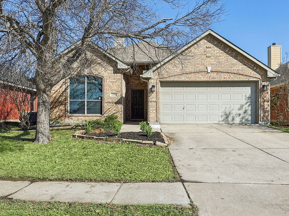 1st image of 2210 Lakeridge Ln