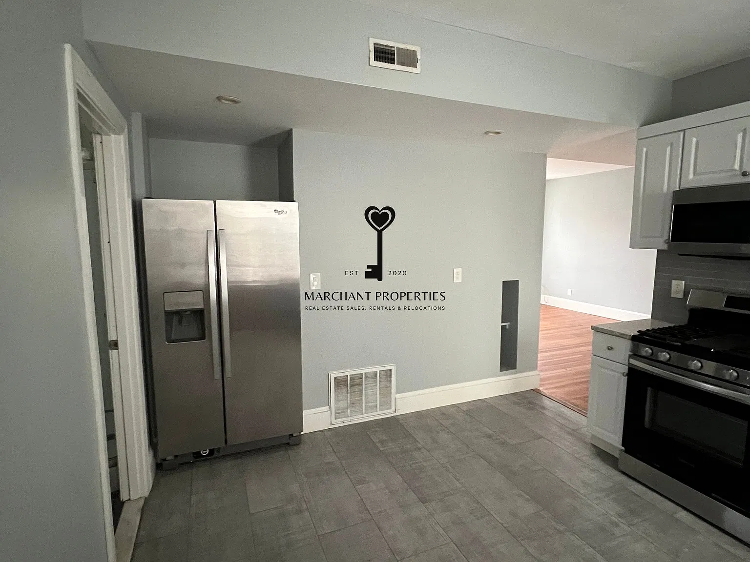 3 bed, 2.0 bath, 1200 sqft, $3,700 — Photo 4