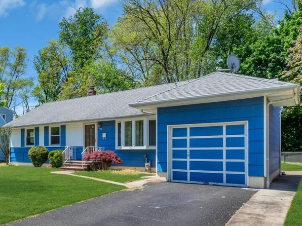 179 Valley View Rd, Hillside Twp., NJ 07205