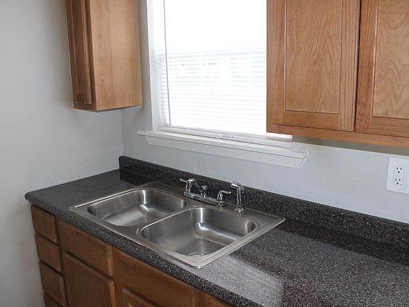 3rd image of 106 N Johnson St APT 33