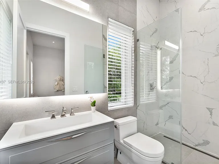11275 SW 64th Ave — Photo 30