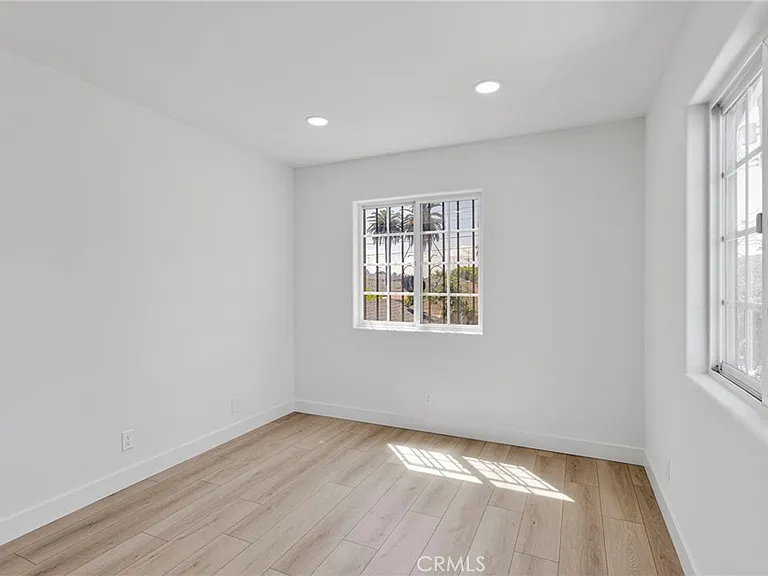 348 W 83rd St — Photo 19