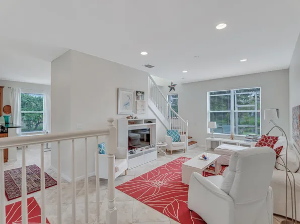 5402 Eastbay Drive, Greenacres, FL 33463