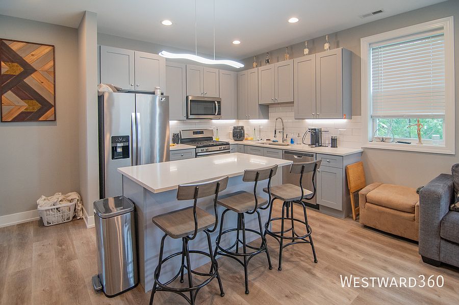 1st image of 2448 N Albany Ave #2S
