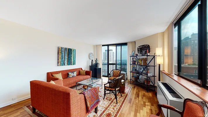 Rented by Bridge Bay Capital | media 2