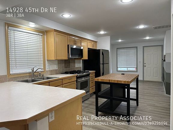 3rd image of 14928 45th Dr NE