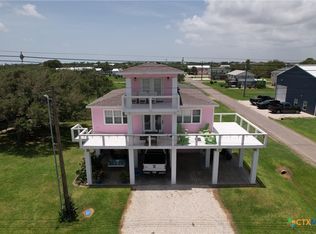 611 N Washington Ave, Pt O Connor, TX 77982