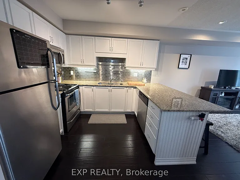 5 Armstrong St #31 — Photo 12