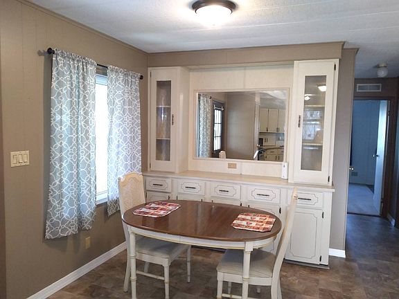 4th image of 6400C Lakewood Dr #736