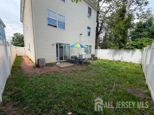 1184 Union St, Linden, NJ