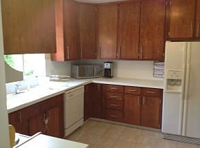4th image of 622 Lacey Dr