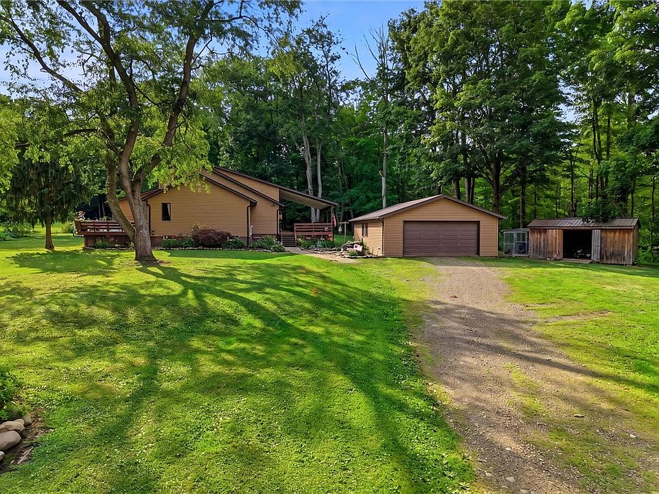 1st image of 21117 Bechtold Rd