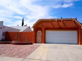 1867 Karl Wyler Dr, El Paso, TX 79936