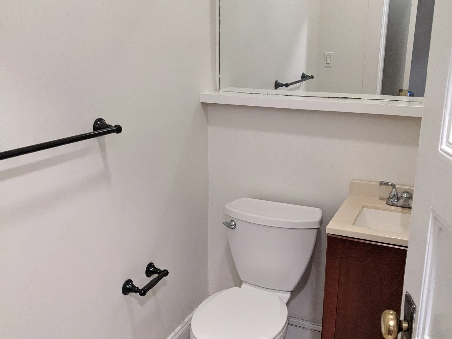 1 bed, 1.0 bath, 500 sqft, $2,300 — Photo 4