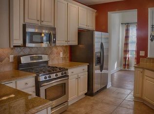 648 Village Park Dr UNIT 203, Wilmington, NC 28405