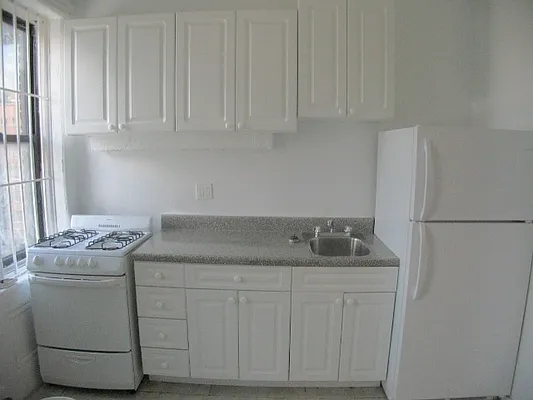 Rented by DSA Realty | media 80