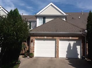 337 Reserve Cir, Clarendon Hills, IL 60514