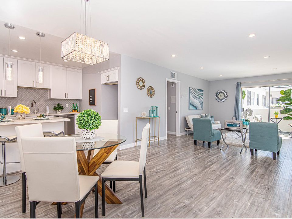 1st image of 500 Jackson Pl Unit 320